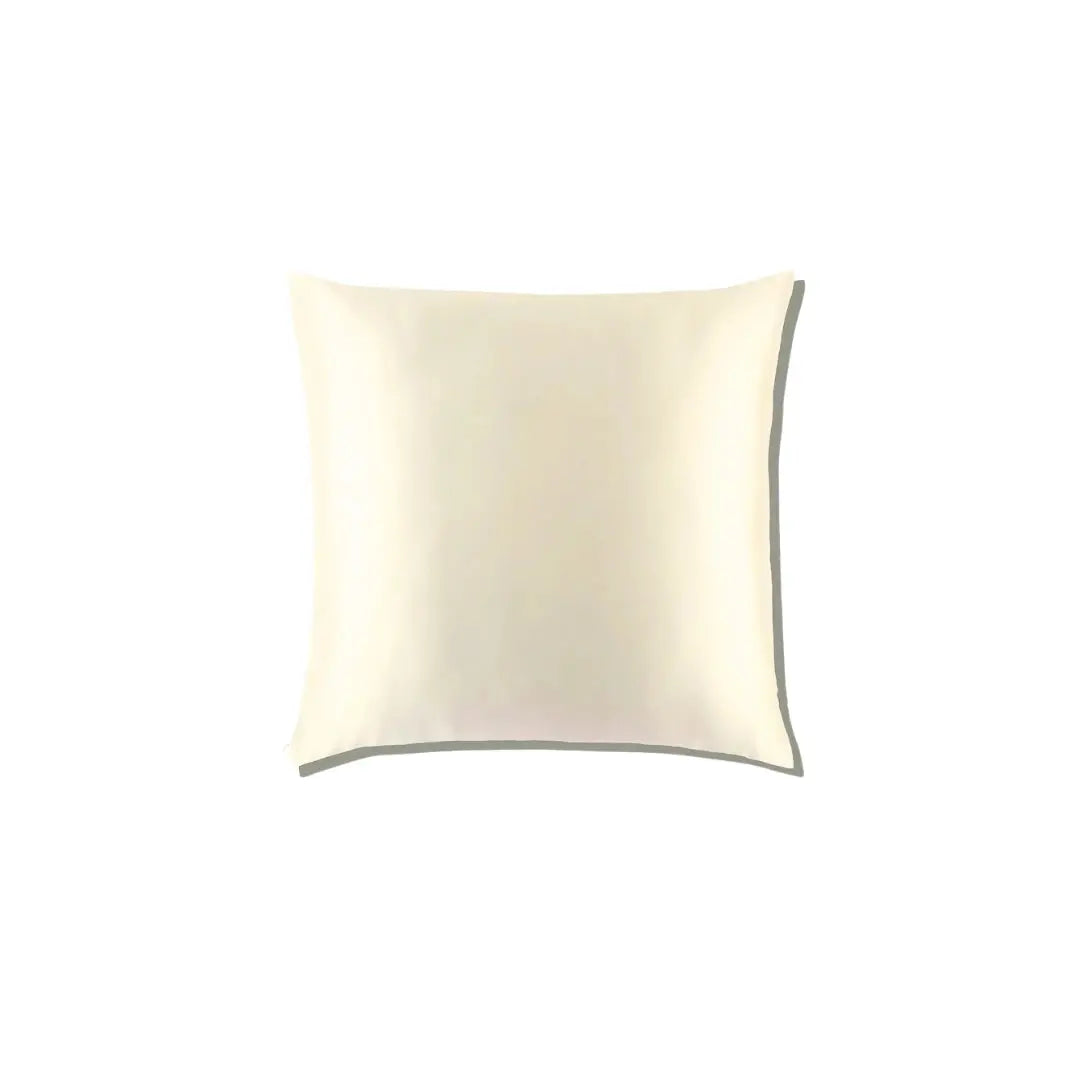 Taie d'oreiller en soie beige 65x65cm